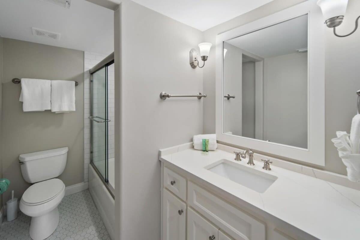 Newly Renovated Condo With Private Balcony! Panama City Beach Buitenkant foto