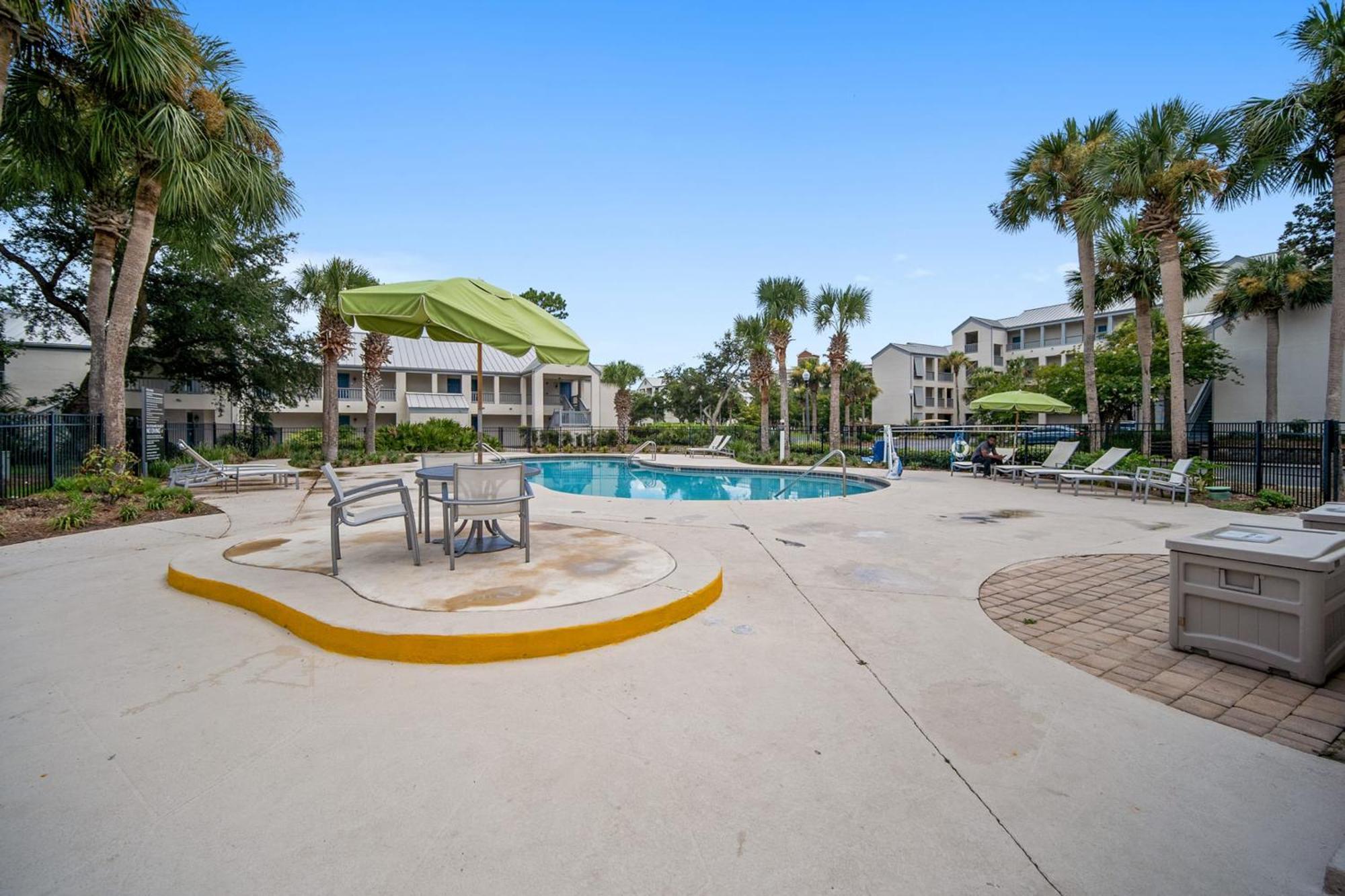 Newly Renovated Condo With Private Balcony! Panama City Beach Buitenkant foto